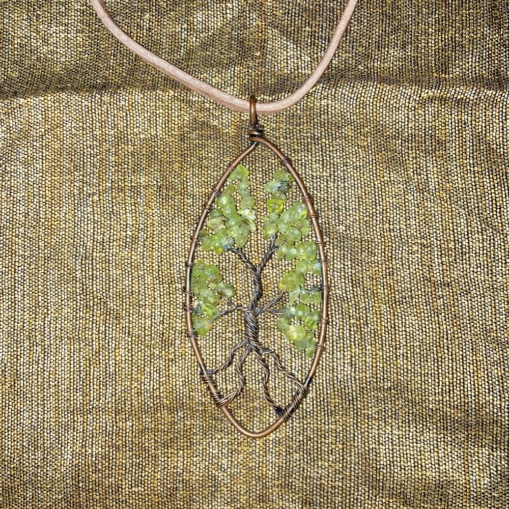 Tree of Life Jade Necklace 🌿